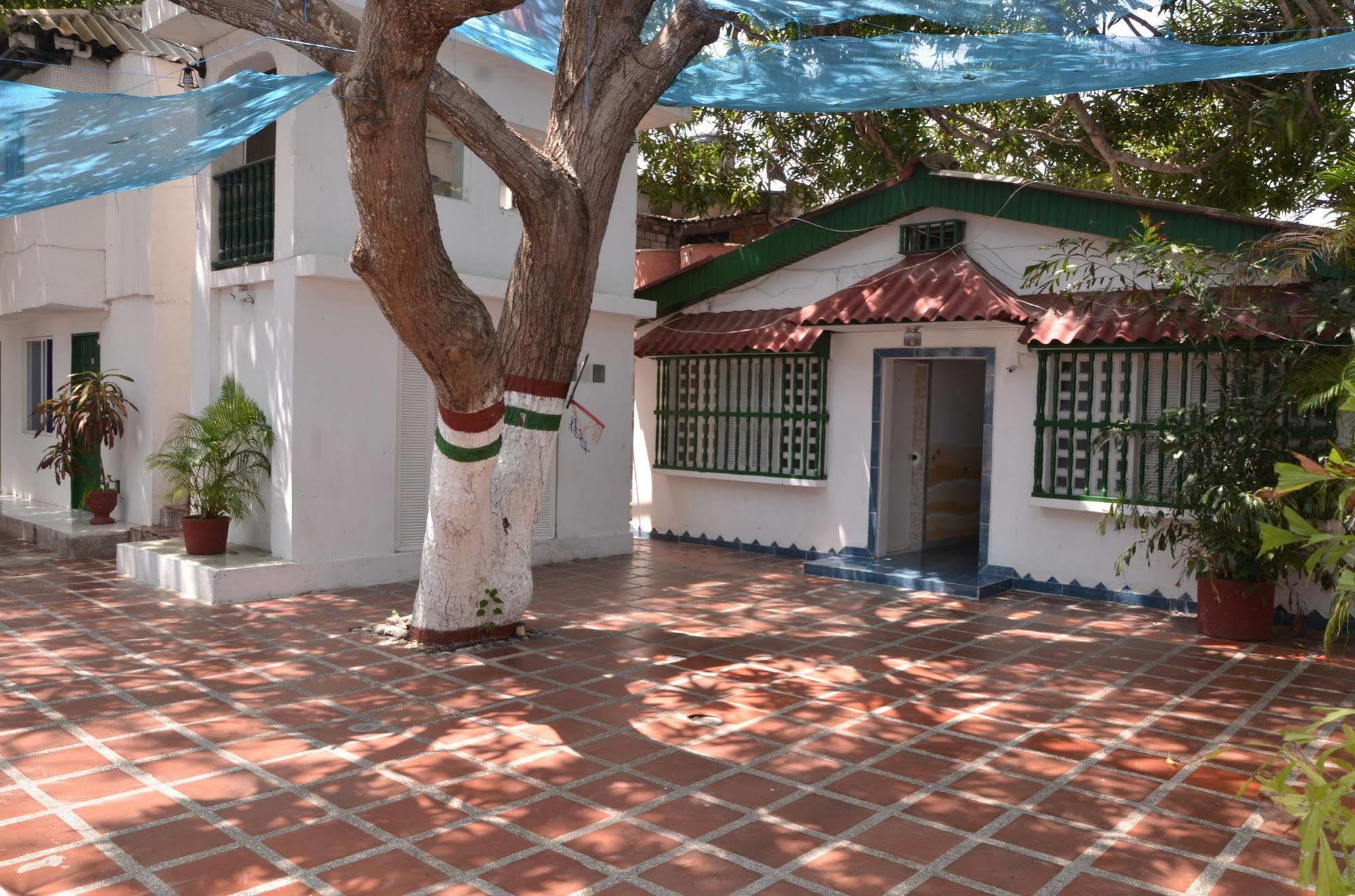 Hotel Vargas Airport Cartagena 외부 사진