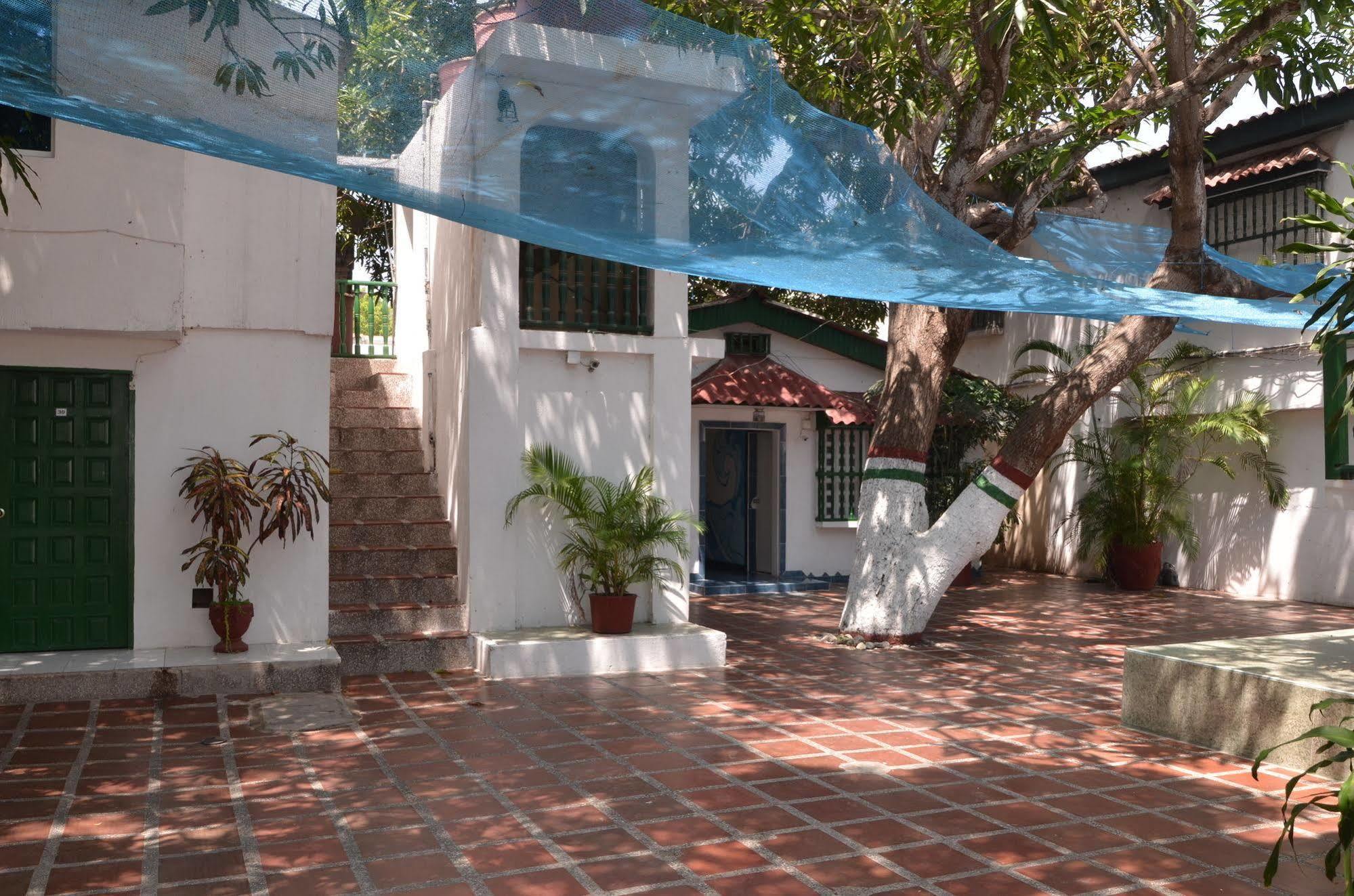Hotel Vargas Airport Cartagena 외부 사진