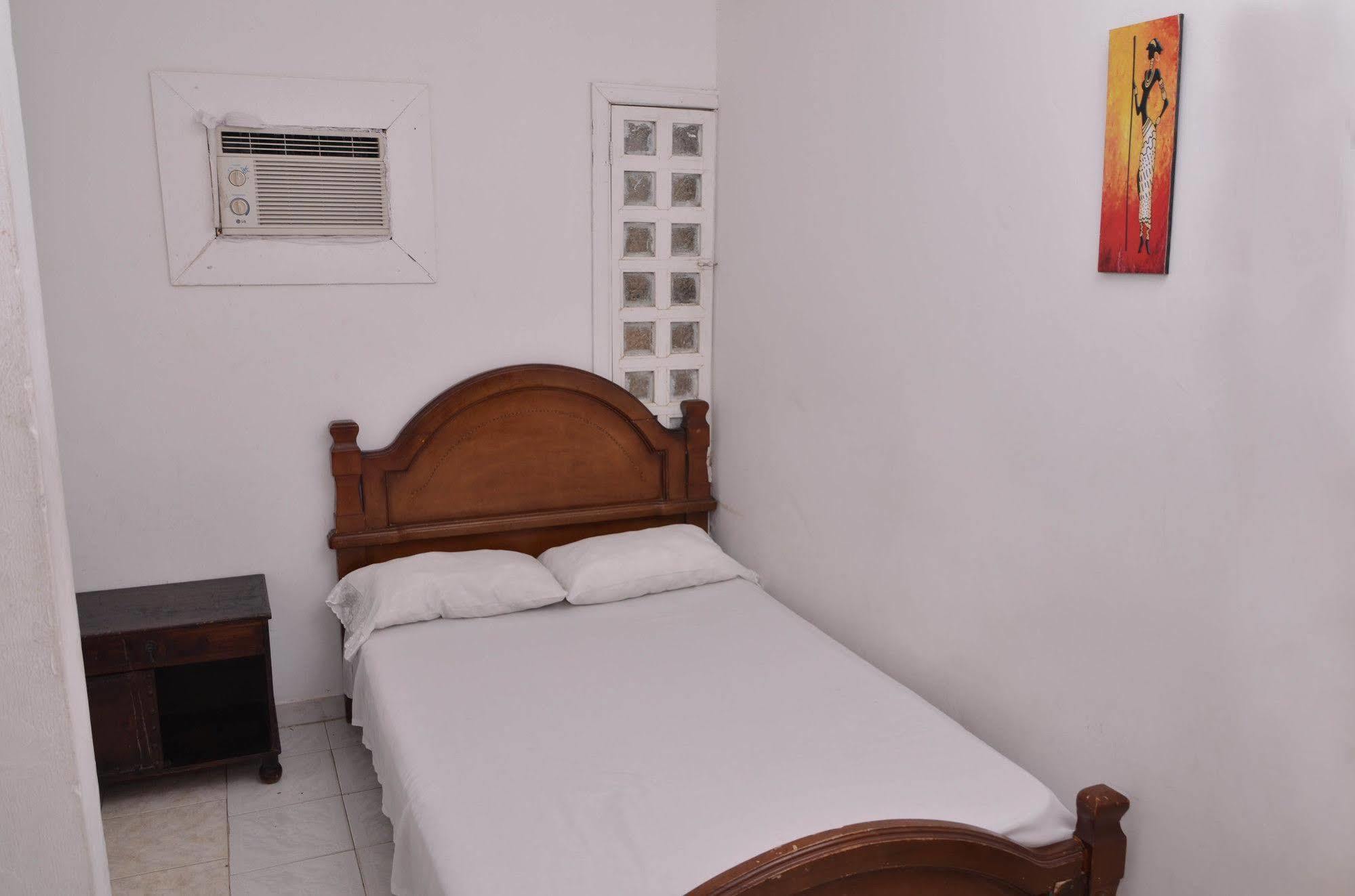 Hotel Vargas Airport Cartagena 외부 사진
