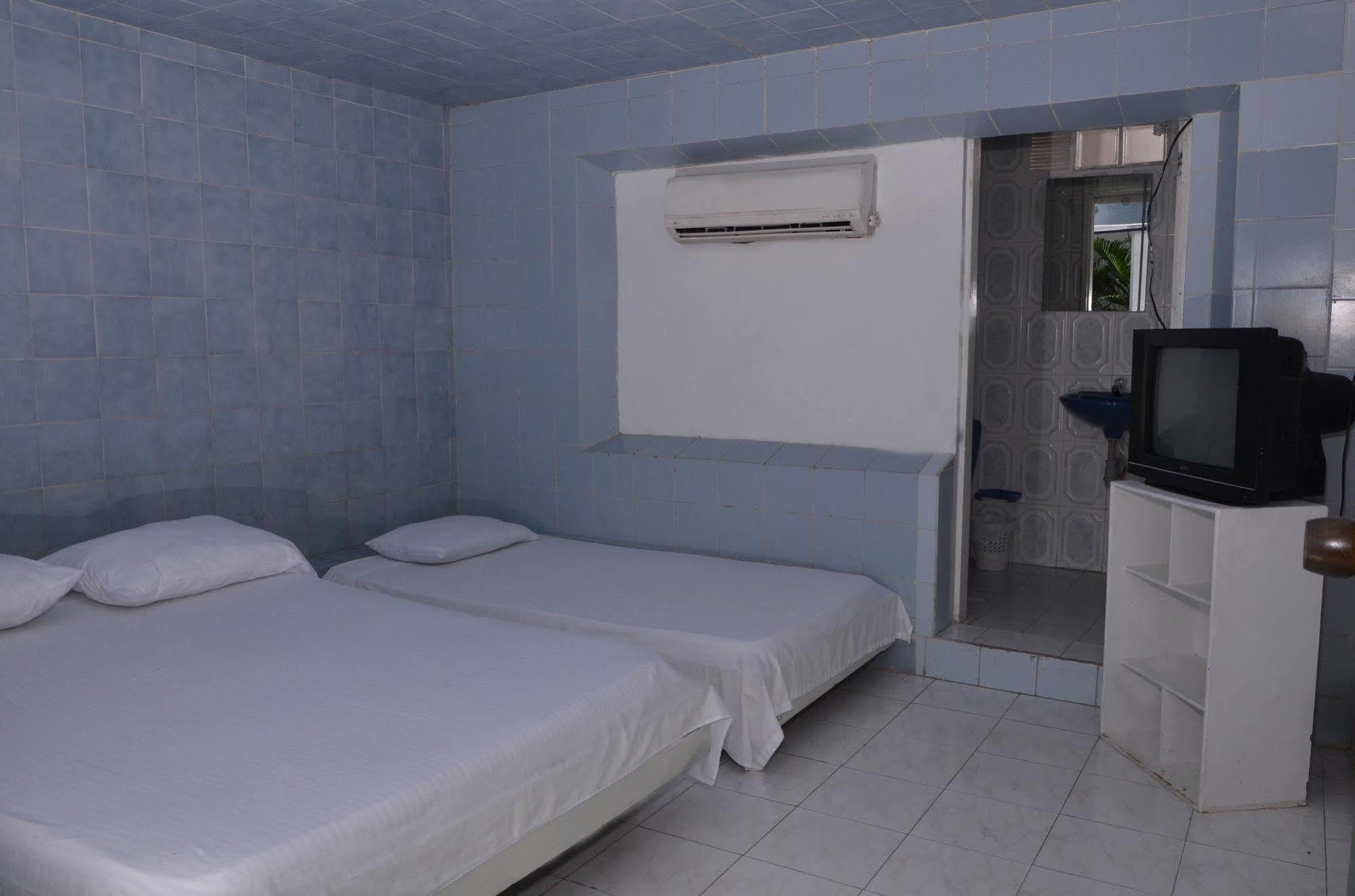 Hotel Vargas Airport Cartagena 외부 사진