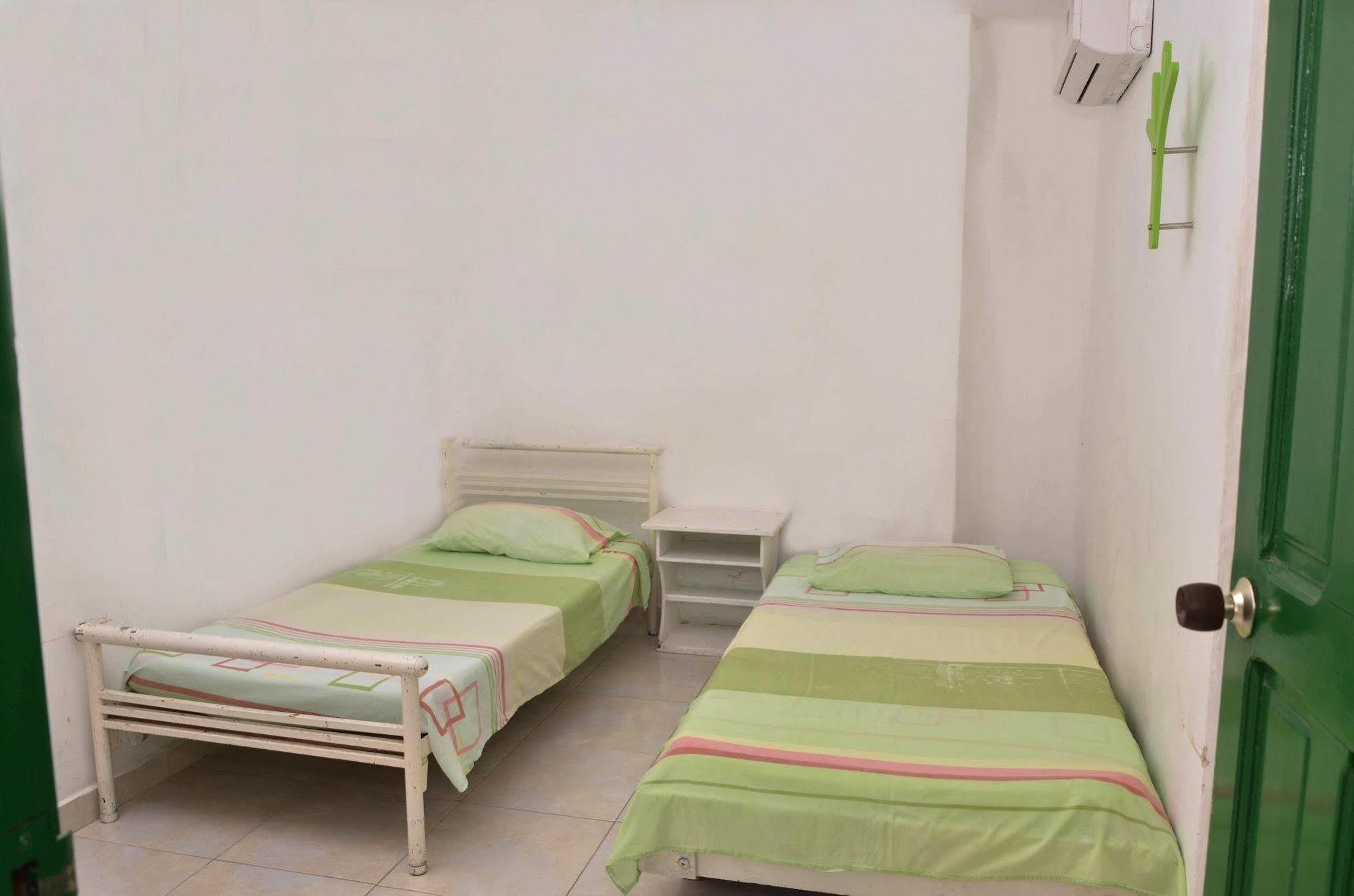 Hotel Vargas Airport Cartagena 외부 사진
