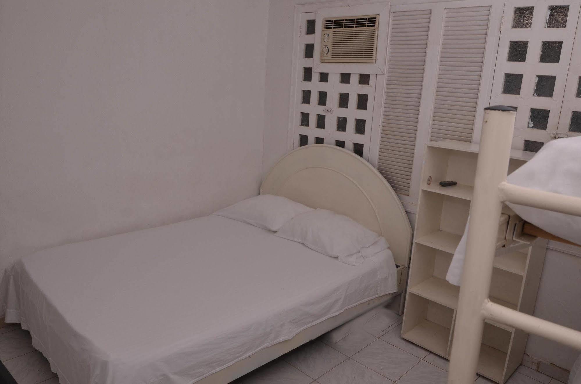 Hotel Vargas Airport Cartagena 외부 사진