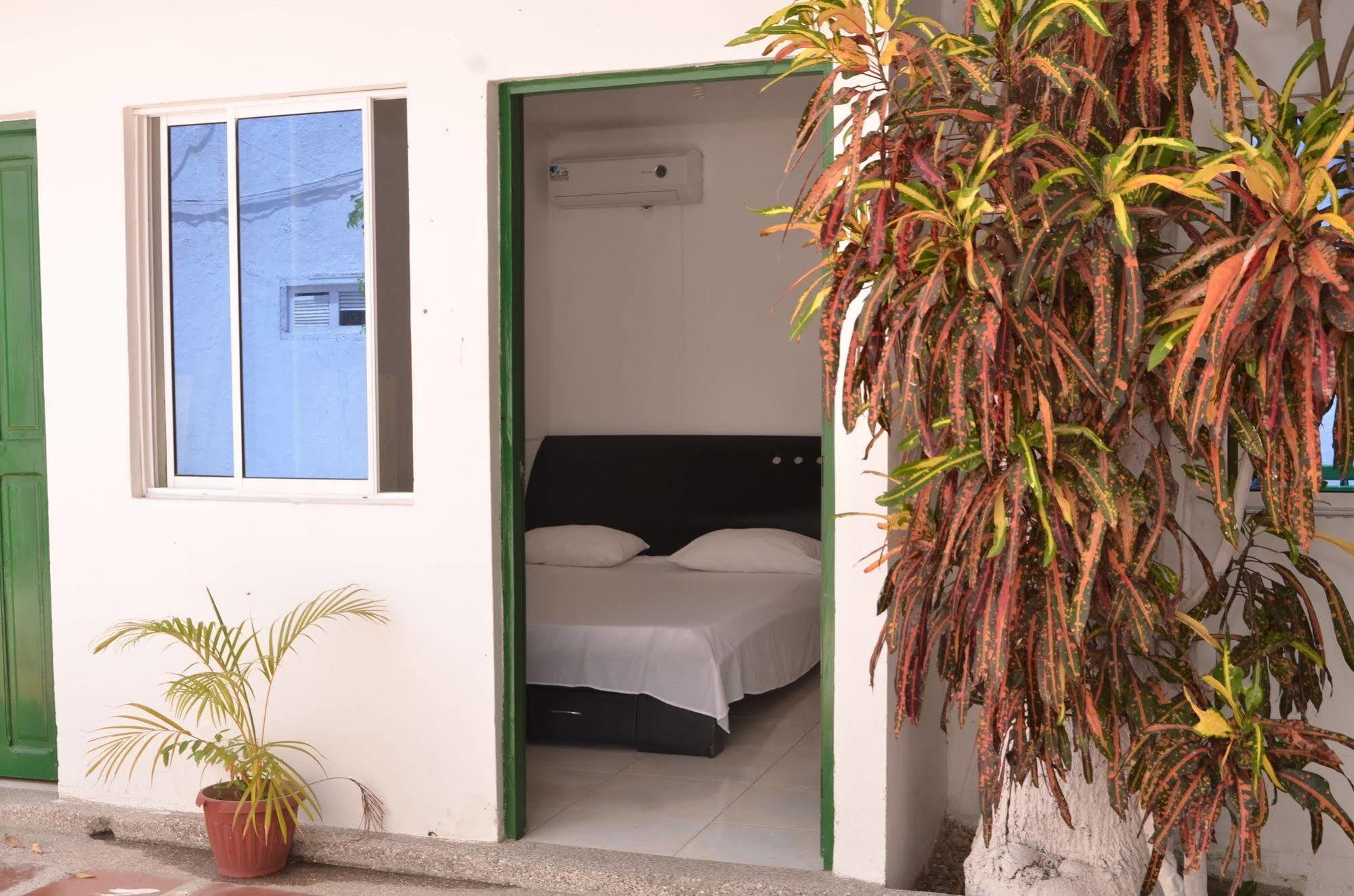 Hotel Vargas Airport Cartagena 외부 사진