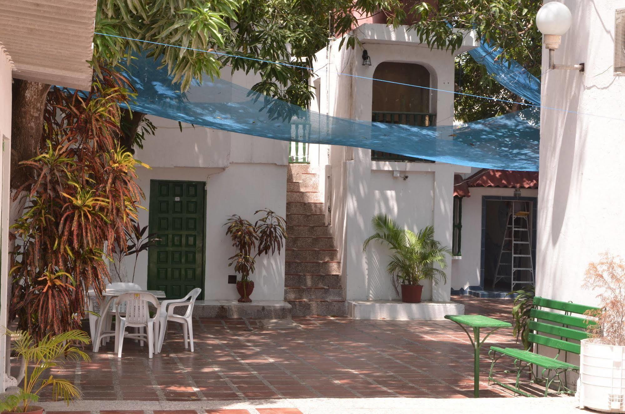 Hotel Vargas Airport Cartagena 외부 사진
